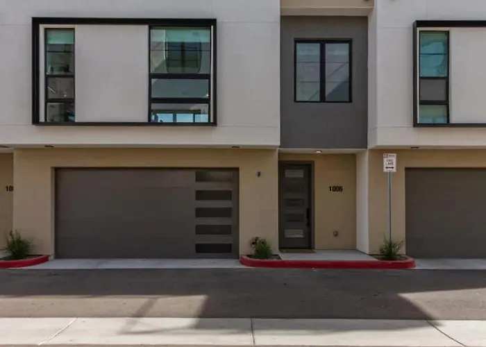 Modern Luxury At Skysong Scottsdale